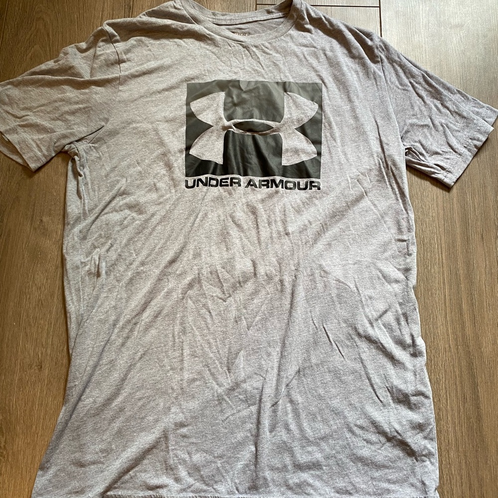Under Armour Tee Shirt